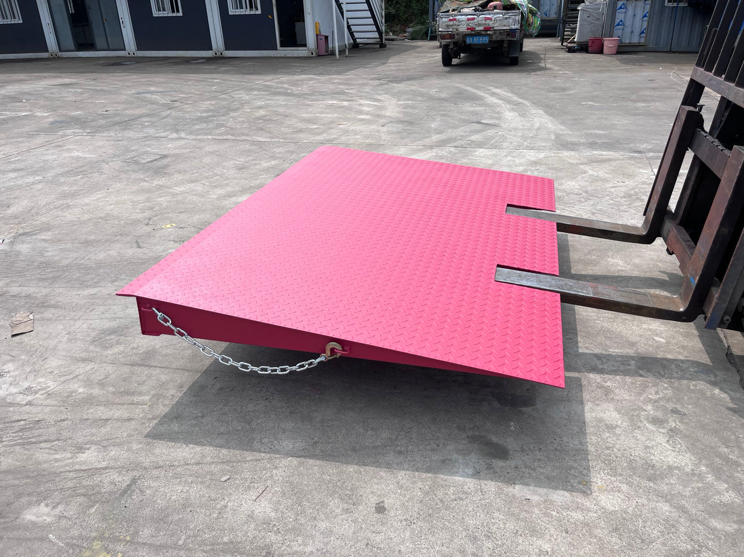 EMC Heavy Duty Container Loading Dock Ramp - 83'' wide, 59''long - 17800lbs capacity