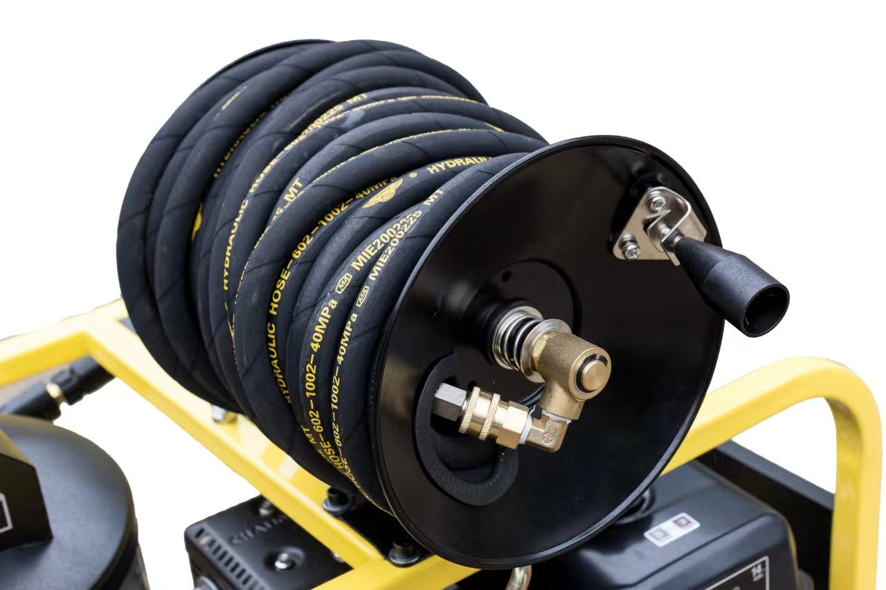 EMC 4000 PSI Tankless Hot Water Pressure Washer