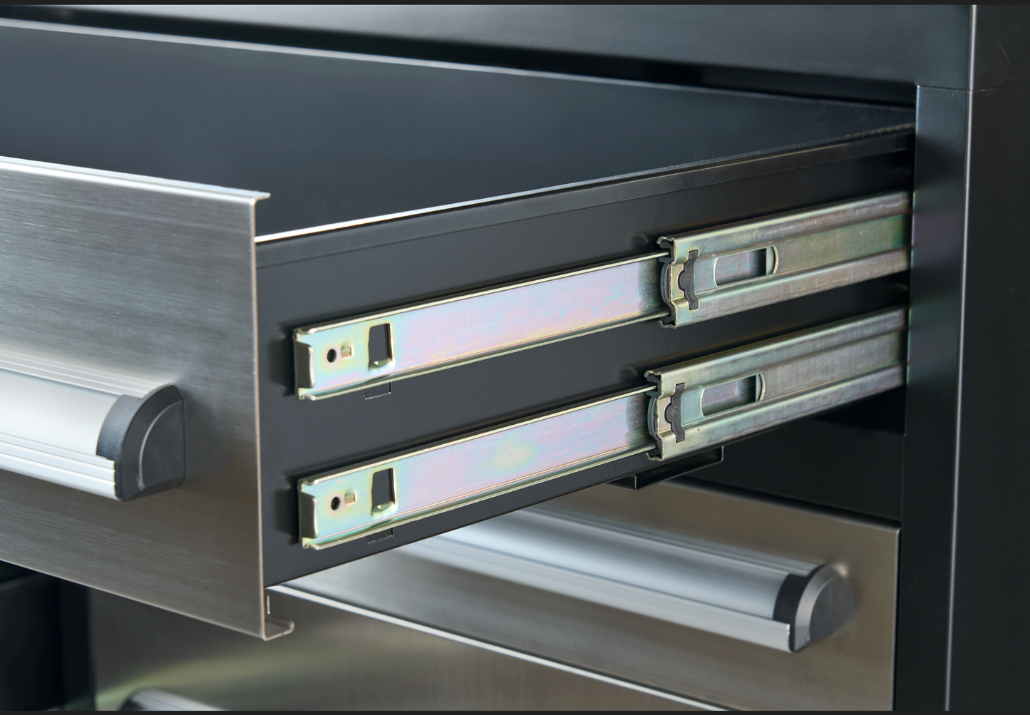 EMC 10ft Stainless Steel Workbench Cabinet Combo 25 Drawers_D3S