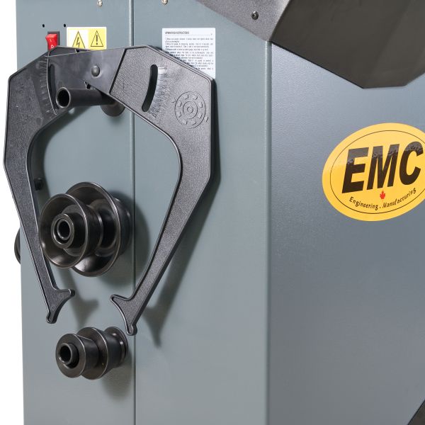 EMC Wheel Balancer With LCD Screen, Sonar, Laser and Electronic Brake