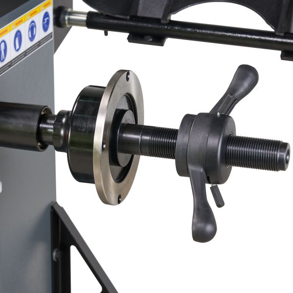 EMC Wheel Balancer With LCD Screen, Sonar, Laser and Electronic Brake