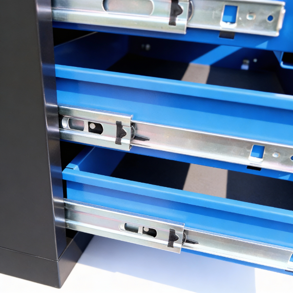 EMC 7ft Workbench Cabinet Combo 28 Drawers